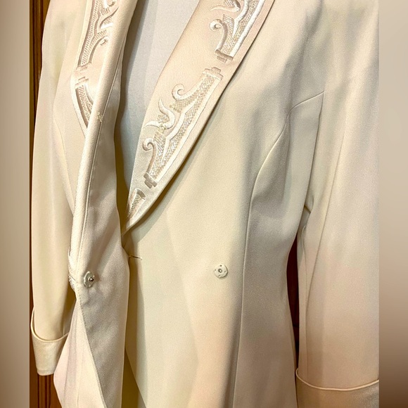 VTG 80s Couture - Daymor Couture - Powersuit - Beaded/Embroidered/Tailored - 10 - Picture 12 of 16